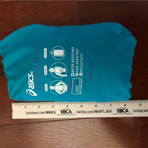 ASICS PACKABLE JACKET WOMEN'S W. WATER WIND RESISTANT SIZE S REFLECTIVE blue - Picture 14 of 14